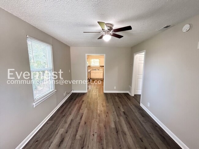 Photo - 1176 Sioux Terrace