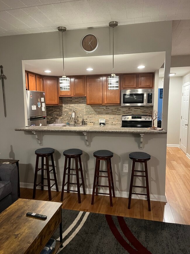 Photo - 3301 Beechwood Blvd Unidad 104