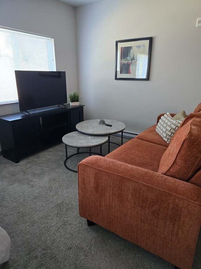 1331 Winona Ct Unit SI ID1335725P