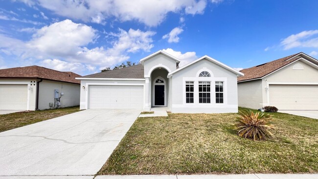 Photo - Spacious 4 bedroom 2 bathroom Home in Sanford