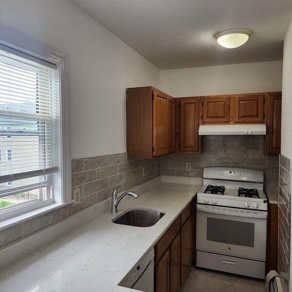 Photo - 70 Harrison St Unit 2
