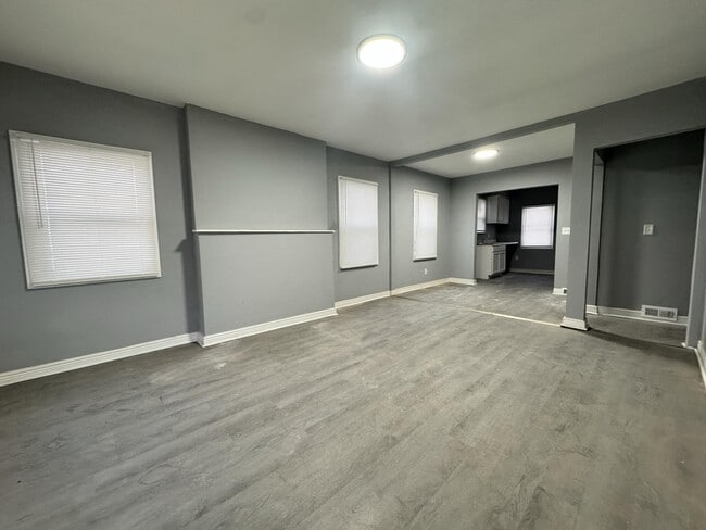 Photo - 11400 Abington Ave