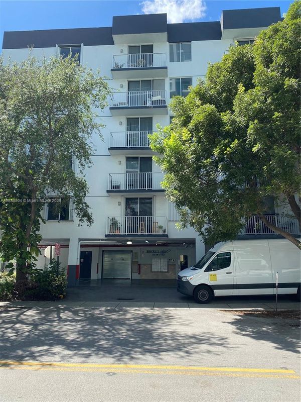 Photo - 126 SW 17th Rd