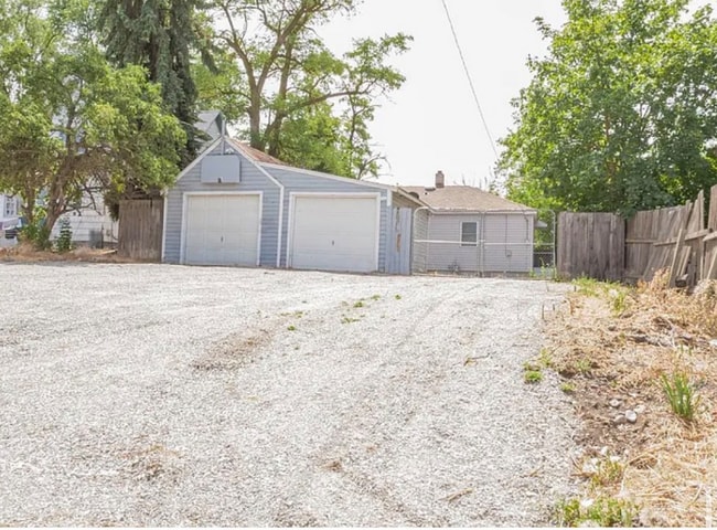 Photo - 1707 E Mallon Ave