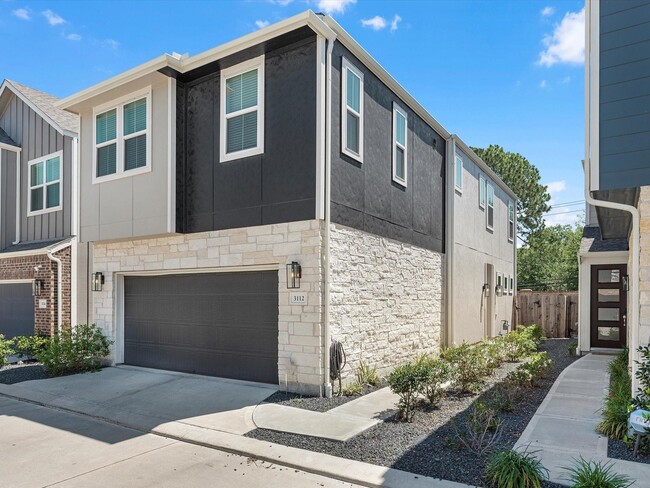 Photo - 3112 Flower Market Ln
