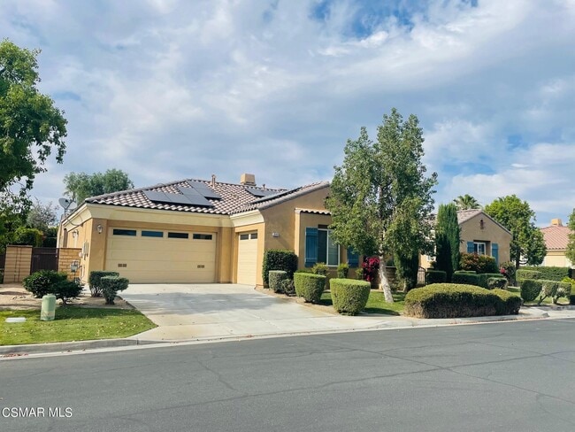 Photo - 79140 Shadow Trail