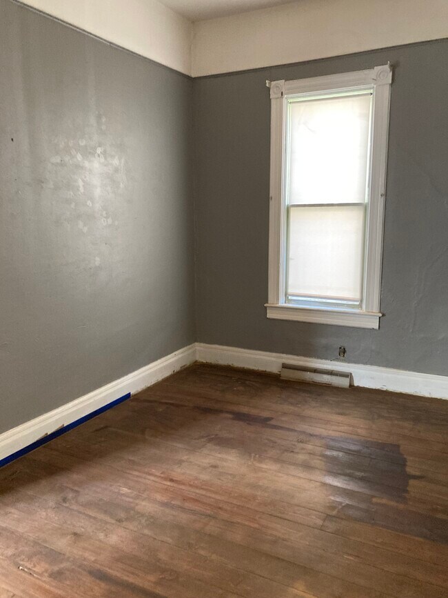 Photo - 718-711 11th Ave