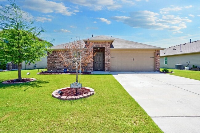 Charming 3BR/2BA Contemporary Home with Lu... - Charming 3BR/2BA Contemporary Home with Lu...
