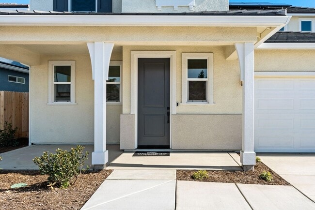 Photo - 196 N Andrews St