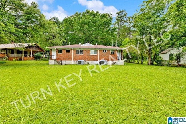 Photo - 521 Crumly Chapel Rd