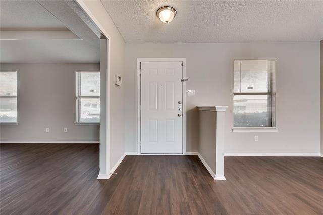 Photo - 1122 Rogers Ln