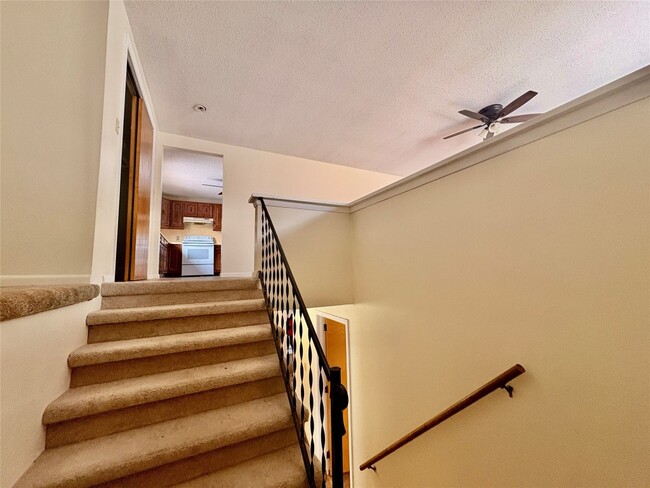 Photo - 1613 Newell Rd