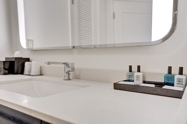 4401 Collins Ave Unit SI ID1540519P