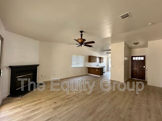 Photo - 2324 W Delta Ave
