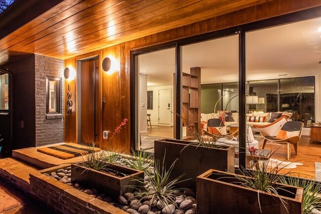 Photo - 1904 Lenox Rd NE