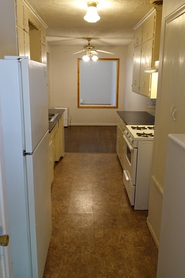 Photo - 1136 2nd Street Unidad 1136