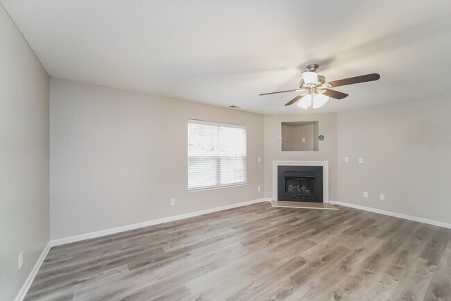 Photo - 5824 Kelden Walker Ln