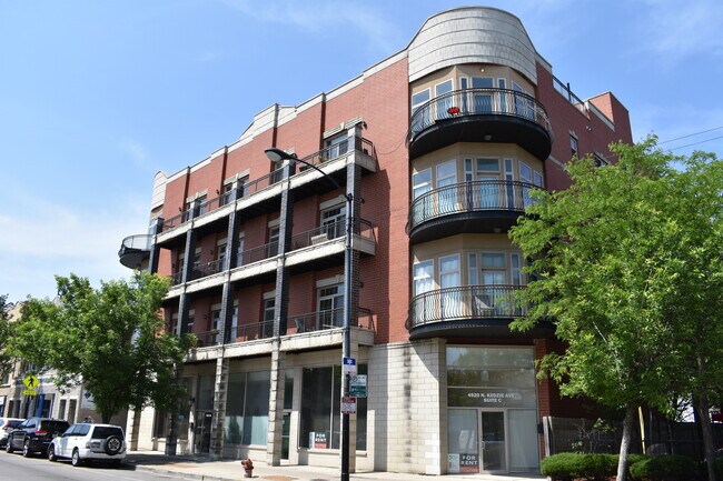 Building Photo - 4518 N Kedzie Ave