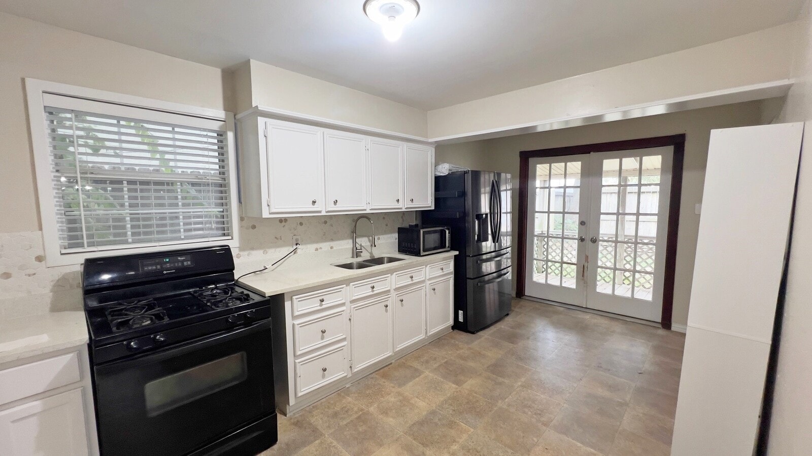 Photo - 7441 Evie Ln