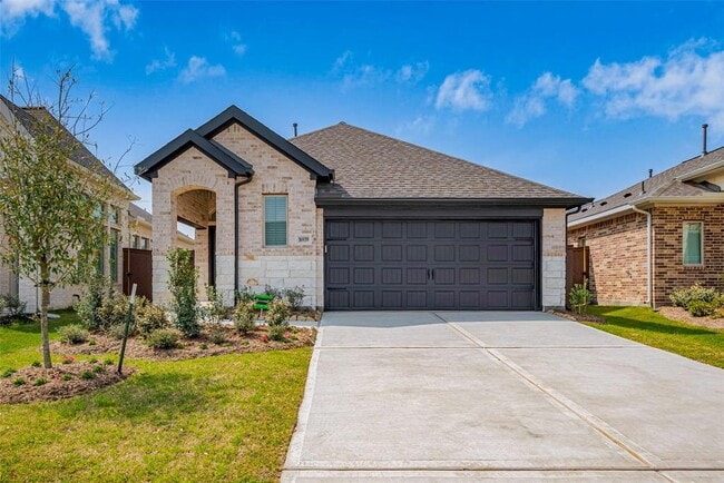 Photo - 16939 Chapel Knox Dr House