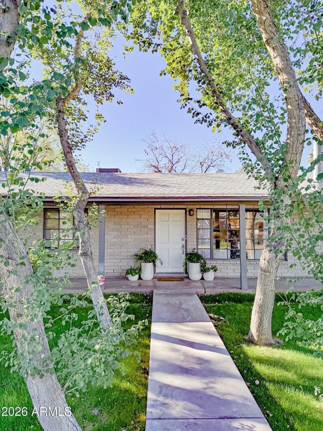 Photo - 1428 S Oakley Pl