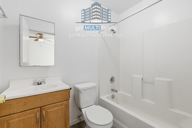 Photo - 1228 E Apache St Unit 2