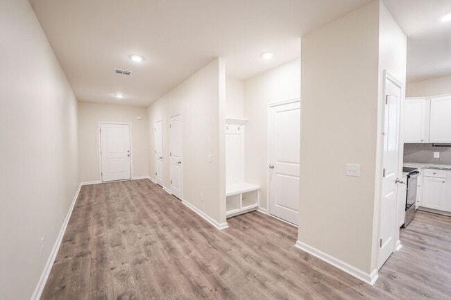 166 Benelli Dr