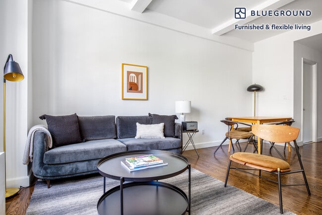 Photo - 212 W 91st St Unidad FL4-ID602