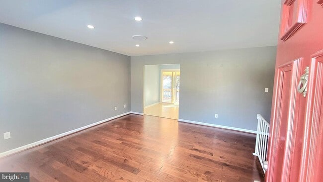 Photo - 14707 Brook Dr