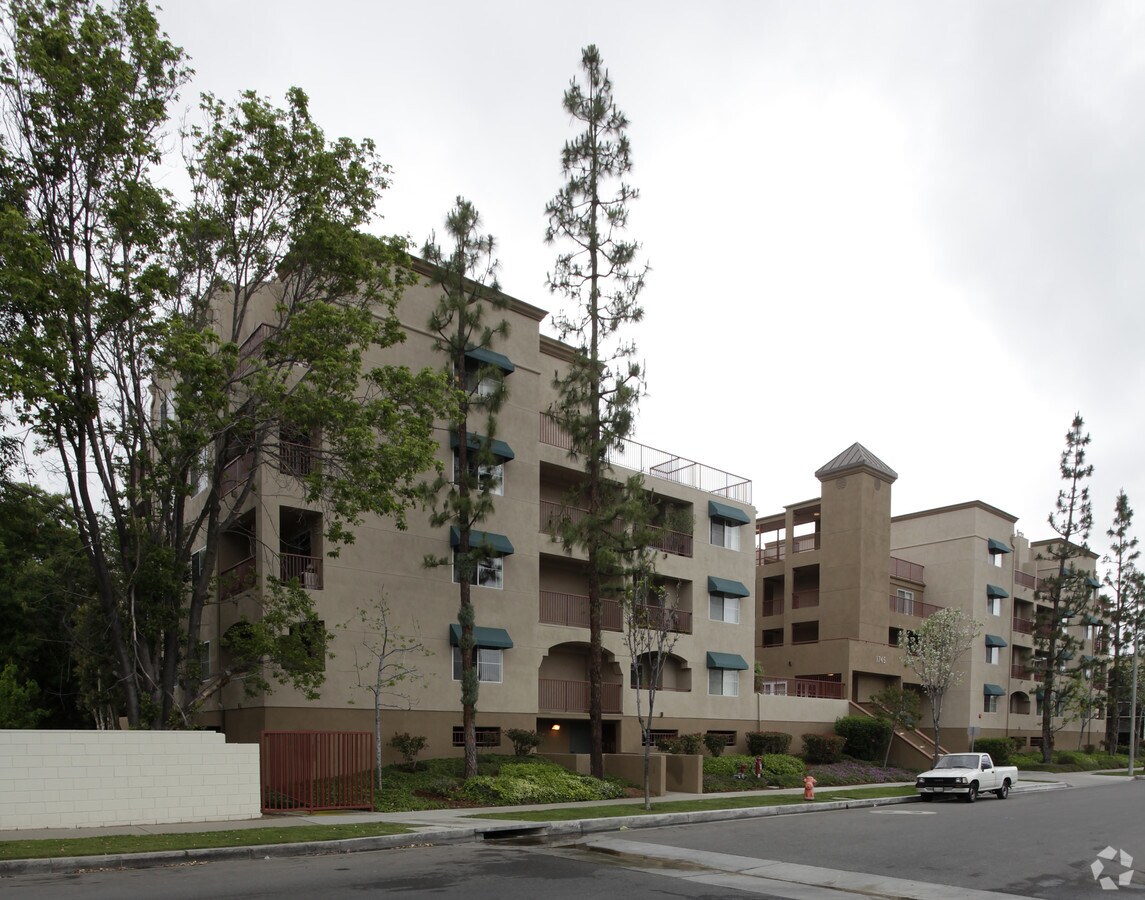 Photo - Chestnut Place Senior Apartments