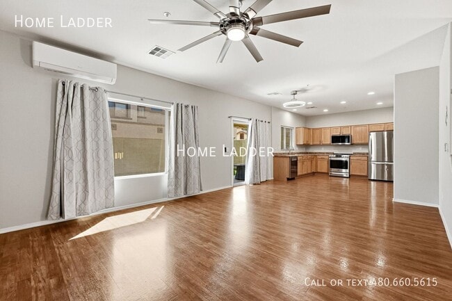 Photo - 1429 E Elgin St