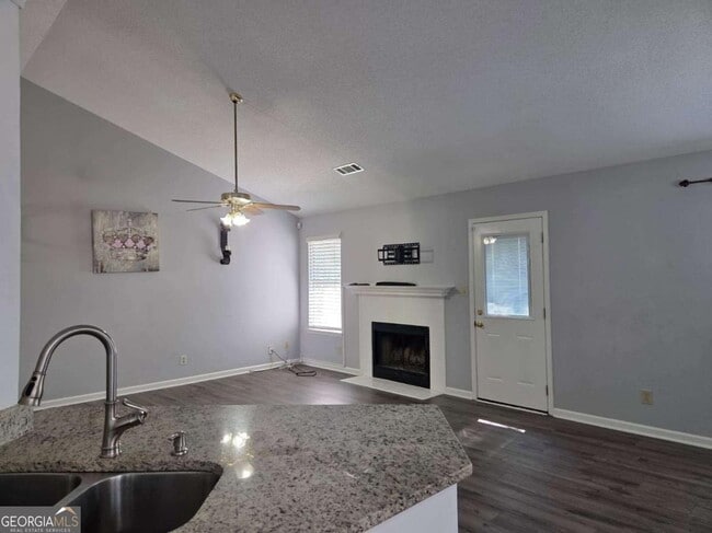 Photo - 1155 Riverside Trce