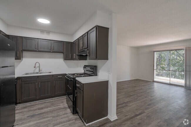 2BR, 1BA - 960SF - Kitchen & Living Room - Ravenwood Hills