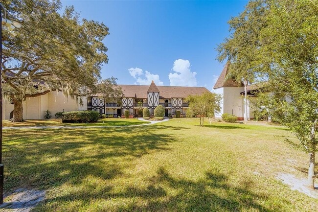 Building Photo - 240 N Bayshore Blvd Unit 204