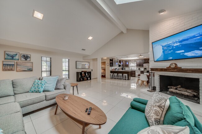 Photo - 1021 Mellville Dr