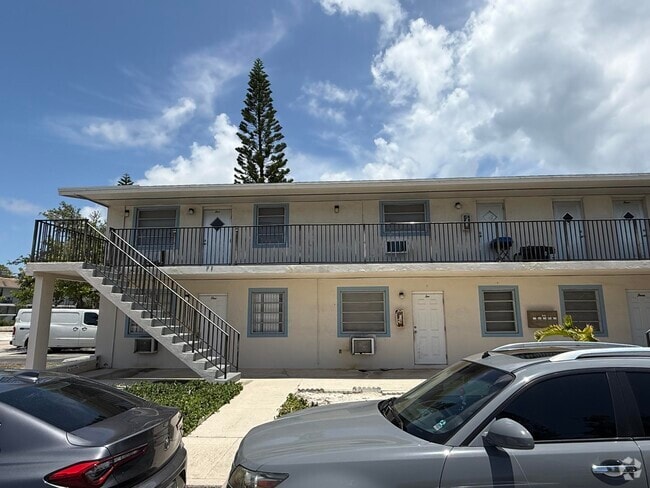 Building Photo - 1502 N Federal Hwy Unit 1 Rental