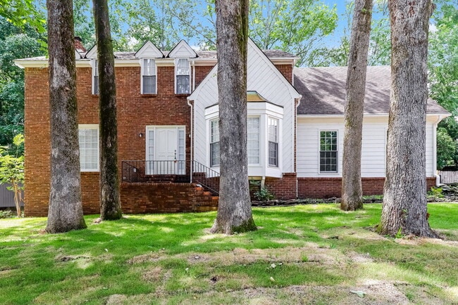 Photo - 329 Ericson Rd House