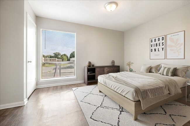 Macon Crossing Apartments
