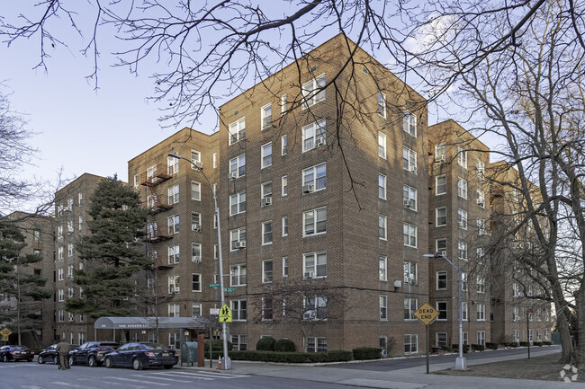 Photo - The Steven Lee Apartments