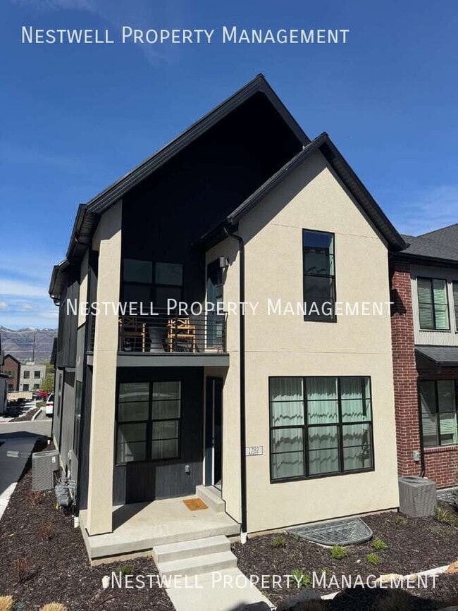 Building Photo - 1782 140 E