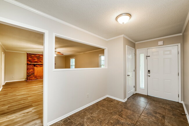 Photo - 3284 Friedberg Church Rd