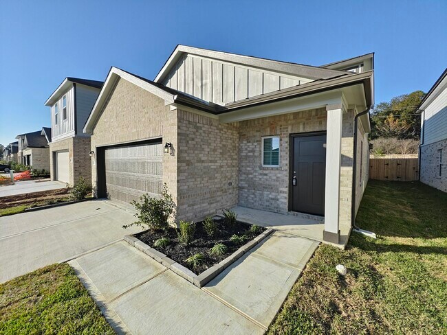 Photo - 8554 Blueberry Ash St