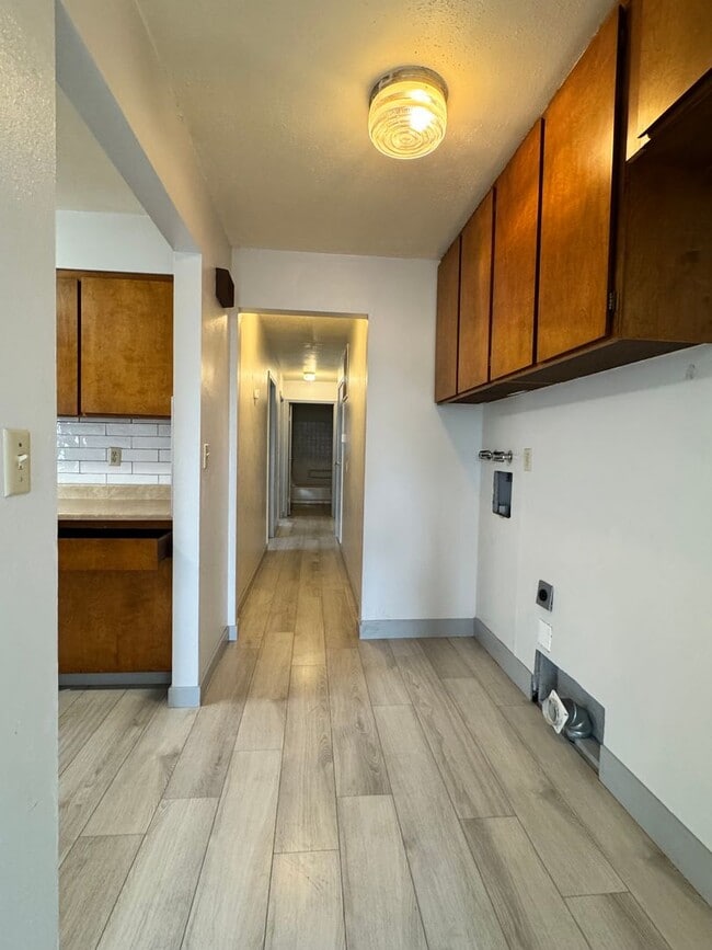 Photo - d1606 Unit 2