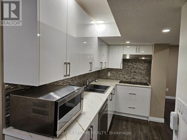 Photo - 56 McCallum Dr