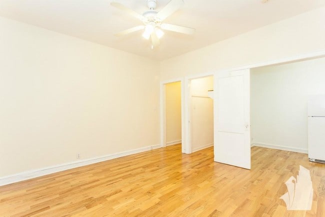 540 W Wellington Ave Unit 207