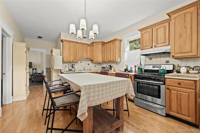 Photo - 155 Washington Ave