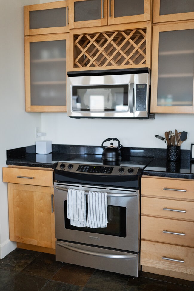 Photo - Draper Home - Annie