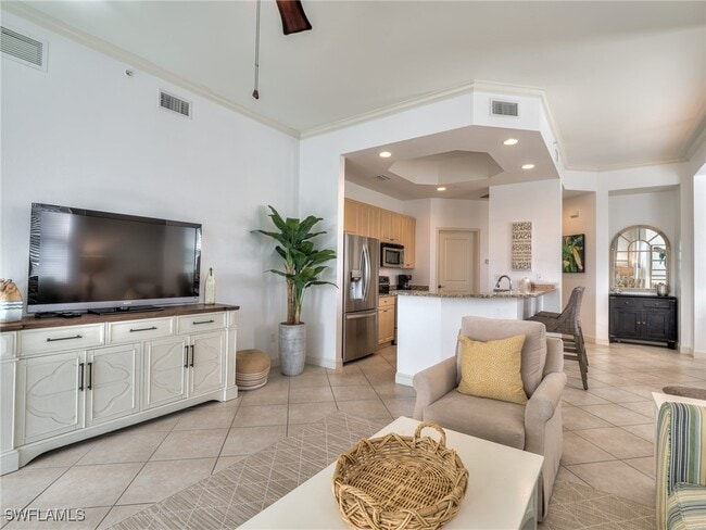 Building Photo - 3921 Kens Way Unit 2301