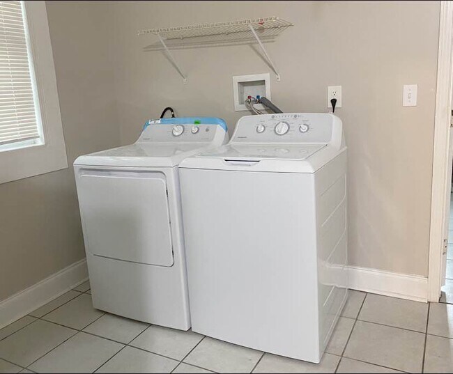 Photo - 2553 Saint Ann St Unidad 812N.DorgenoisSt.Up