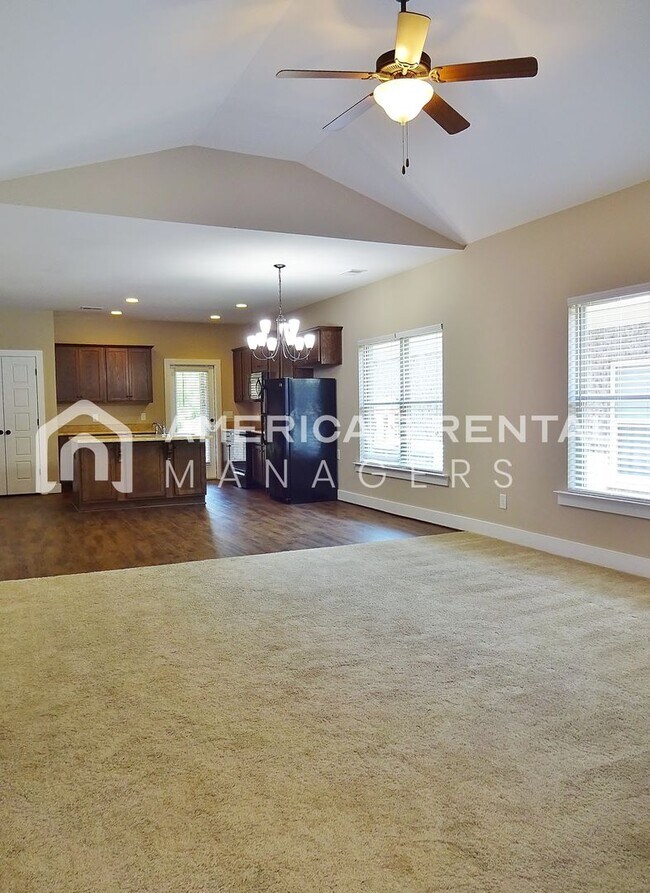 Photo - Home for rent in Lake Cyrus...Available to...